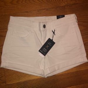American Eagle AEO Twill white midi shorts